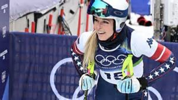 Lindsey Vonn recently showcased her athletic skills while on vacation.