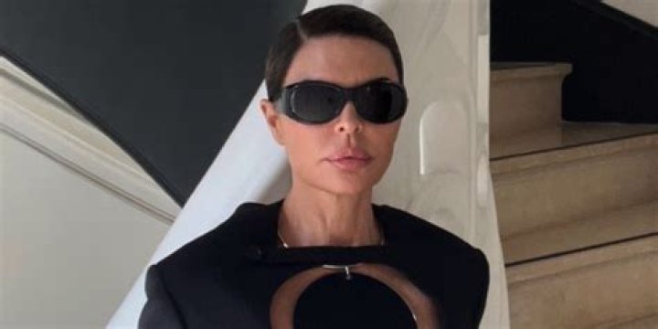 Lisa Rinna&rsquo;s &lsquo;RHOBH&rsquo; Season 10 Cast Pic