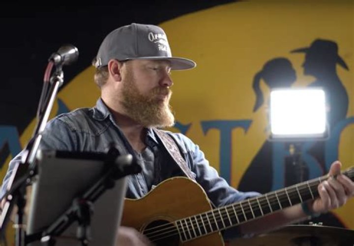 Liv Charette: 5 Things To Know About The Breakout Country Singer