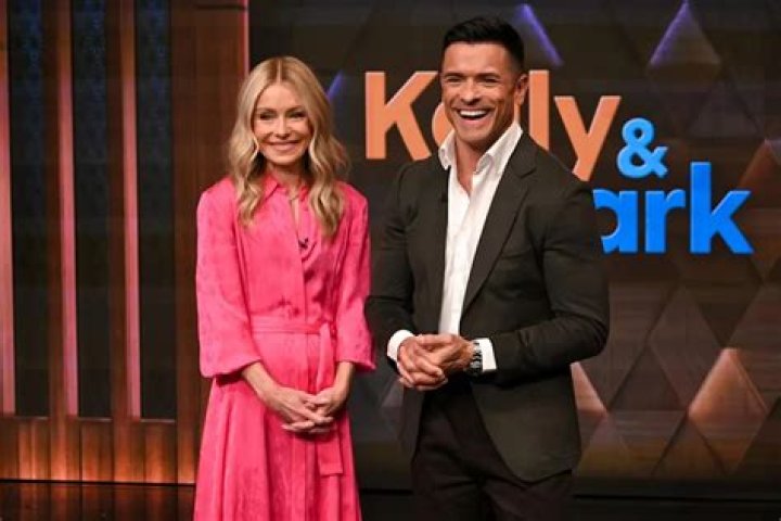 &lsquo;Live With Kelly & Ryan&rsquo; Halloween Looks