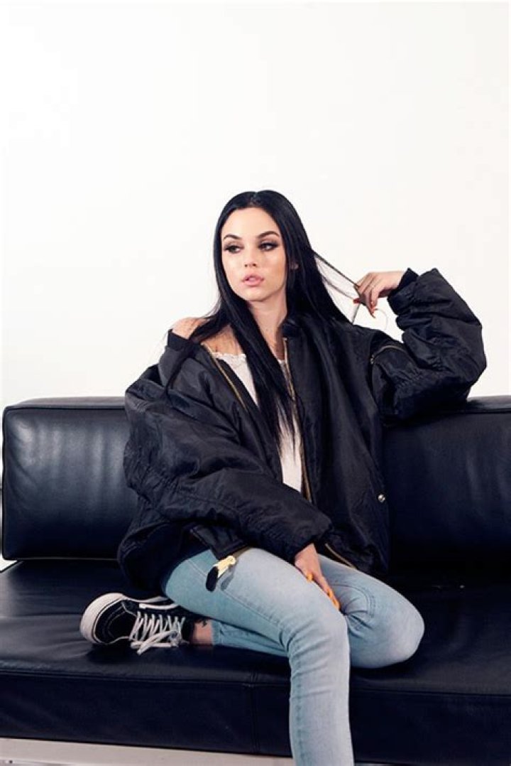 Maggie Lindemann Lounges Around