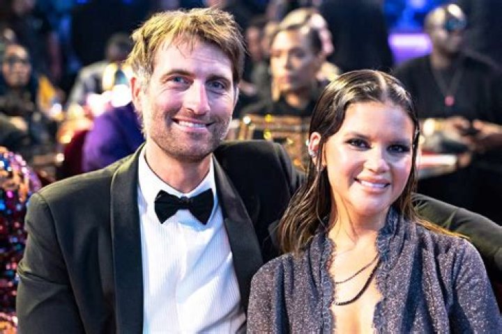 Maren Morris Twerks On Shirtless Husband Ryan Hurd After Winning 2 ACM Awards — Watch