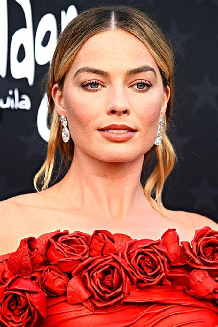 Margot Robbie 29th Annual Critics' Choice Awards, Arrivals, The Barker Hangar, Los Angeles, California, USA - 14 Jan 2024