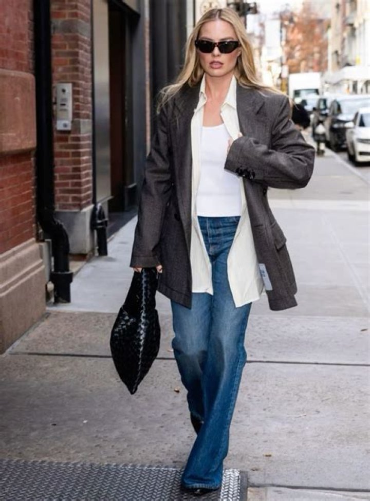 Margot Robbie In NYC
