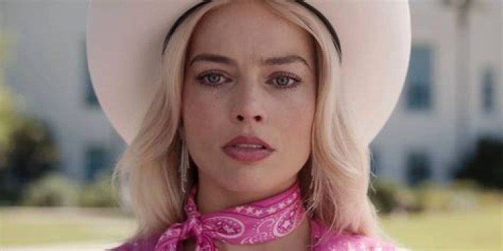 Margot Robbie Used These False Lashes To Look Like Barbie & You Can Too For Under $30