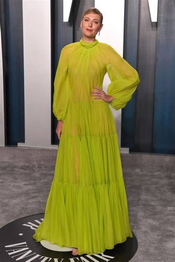Maria Sharpova Solo At The 2020 Vanity Fair Oscar Party