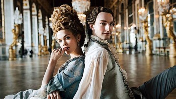‘Marie Antoinette’ Cast Explain Marie & Louis Relationship (Exclusive) – Hollywood Life