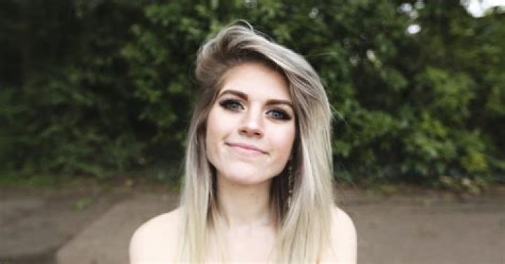 Marina Joyce — Photos