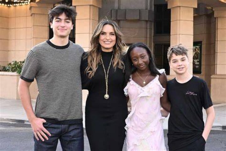 Mariska Hargitay and her son August and husband Peter