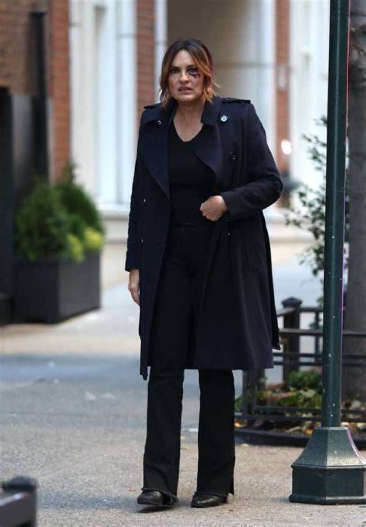 Mariska Hargitay on the set of Law and Order
