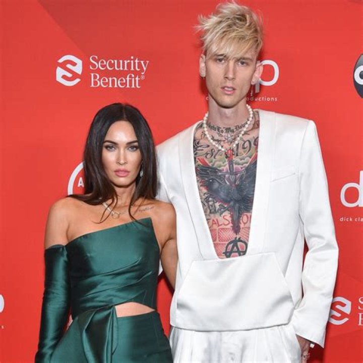 Megan Fox machine Gun Kelly