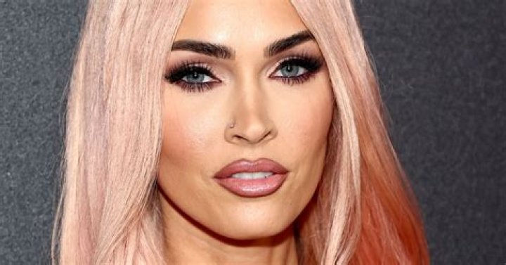 Megan Fox Wears Orange Bikini & Debuts Blonde Bob: Photos – Hollywood Life