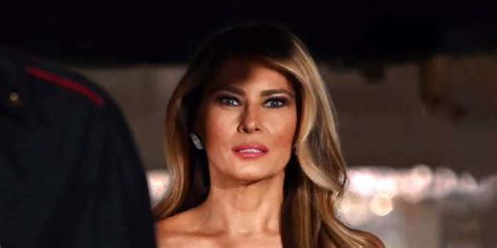 Melania Trump Stuns In Hot Pink