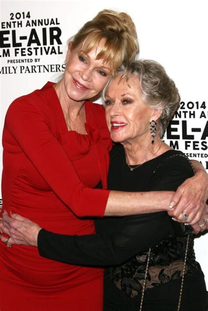 Melanie Griffith Honors Mom Tippi Hedren On 92nd Birthday – Hollywood Life