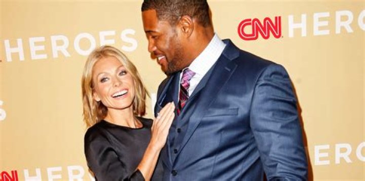 Michael Strahan Kelly Ripa Feud