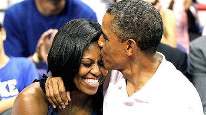 Michelle Obama Denies She & Barack Are ‘Always Couple Goals’ – Hollywood Life