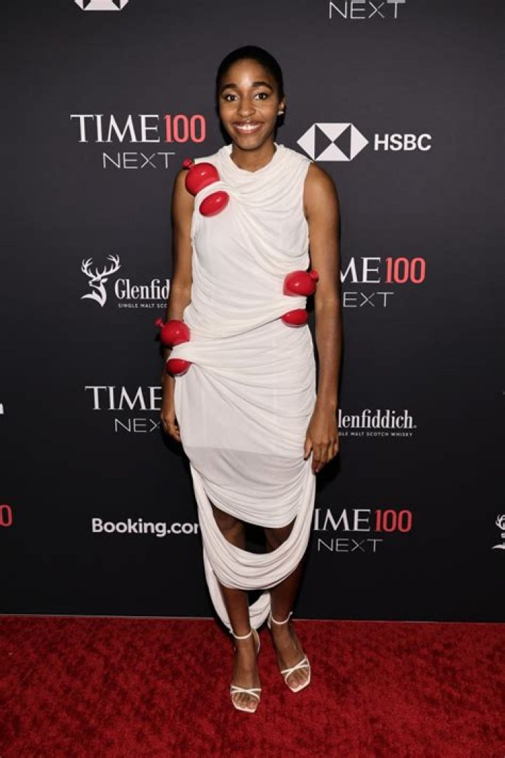 Michelle Obama, Rihanna & More Best Dressed Celebrities Of The Week: Quarantine Edition