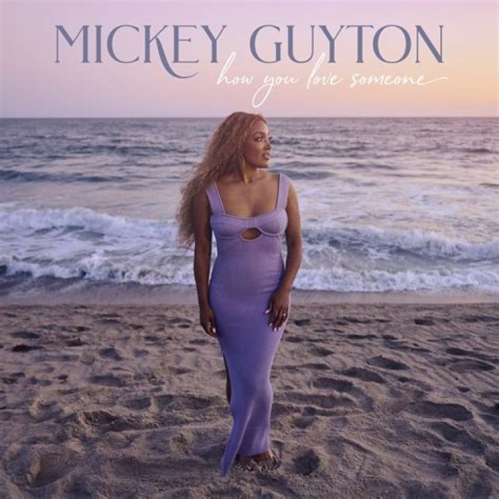 Mickey Guyton Brought The Power At The AMAs