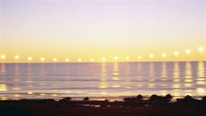 ‘Midnight Sun’ — PICS