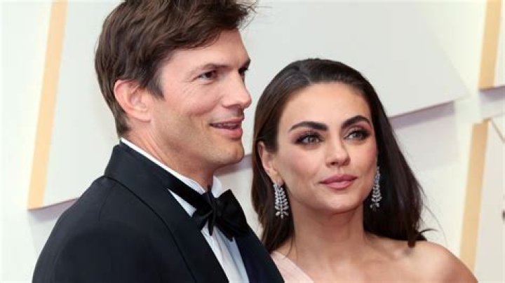 Mila Kunis Defends Ashton Kutcher & Demi Moore’s Past Marriage – Hollywood Life