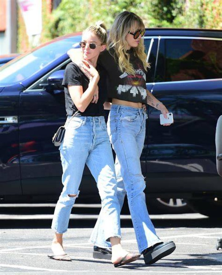 Miley Cyrus and girlfriend Kaitlynn Carter go to Gay Night at Acme Bar in NYC and later return to their downtown hotel together. Pictured: Miley Cyrus,Kaitlynn Carter Ref: SPL5114903 110919 NON-EXCLUSIVE Picture by: Suzy Creamcheese / SplashNews.com Splash News and Pictures Los Angeles: 310-821-2666 New York: 212-619-2666 London: +44 (0)20 7644 7656 Berlin: +49 175 3764 166 World Rights