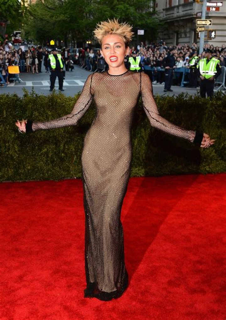 Miley Cyrus’ Sexiest Outfits