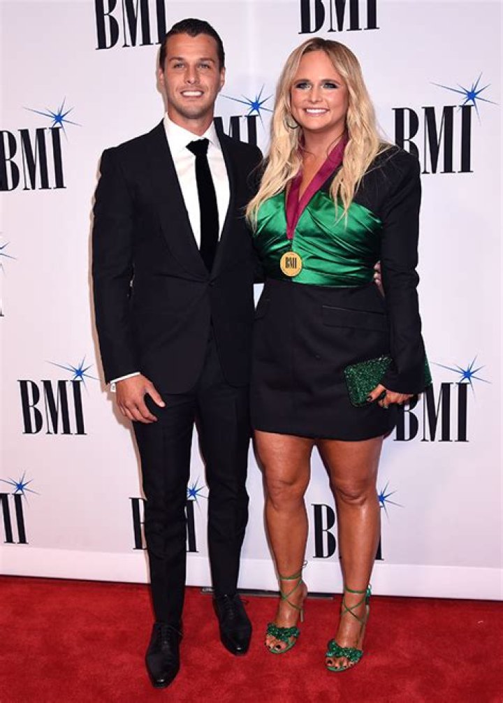 Miranda Lambert’s Mini Dress With Brendan McLoughlin At BMI Country Awards – Hollywood Life