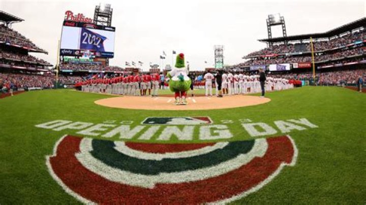 MLB opening day at Circa Resorts