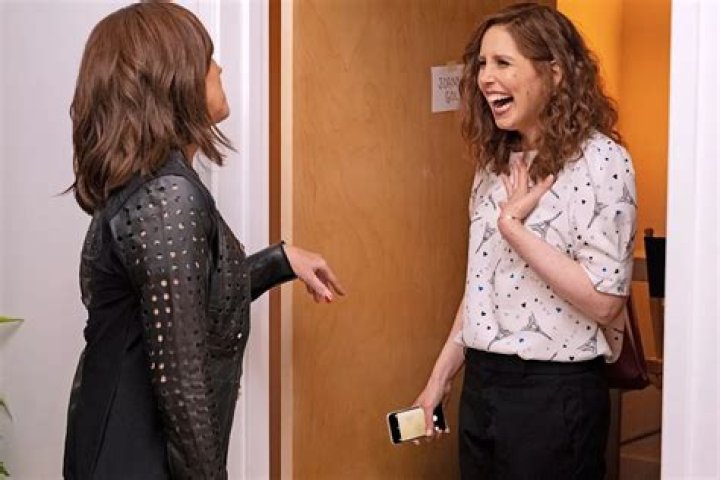 Molly Shannon as Jackie Stilton in I LOVE THAT FOR YOU, "Crystal Buddiez". Photo Credit: Nicole Wilder/SHOWTIME.