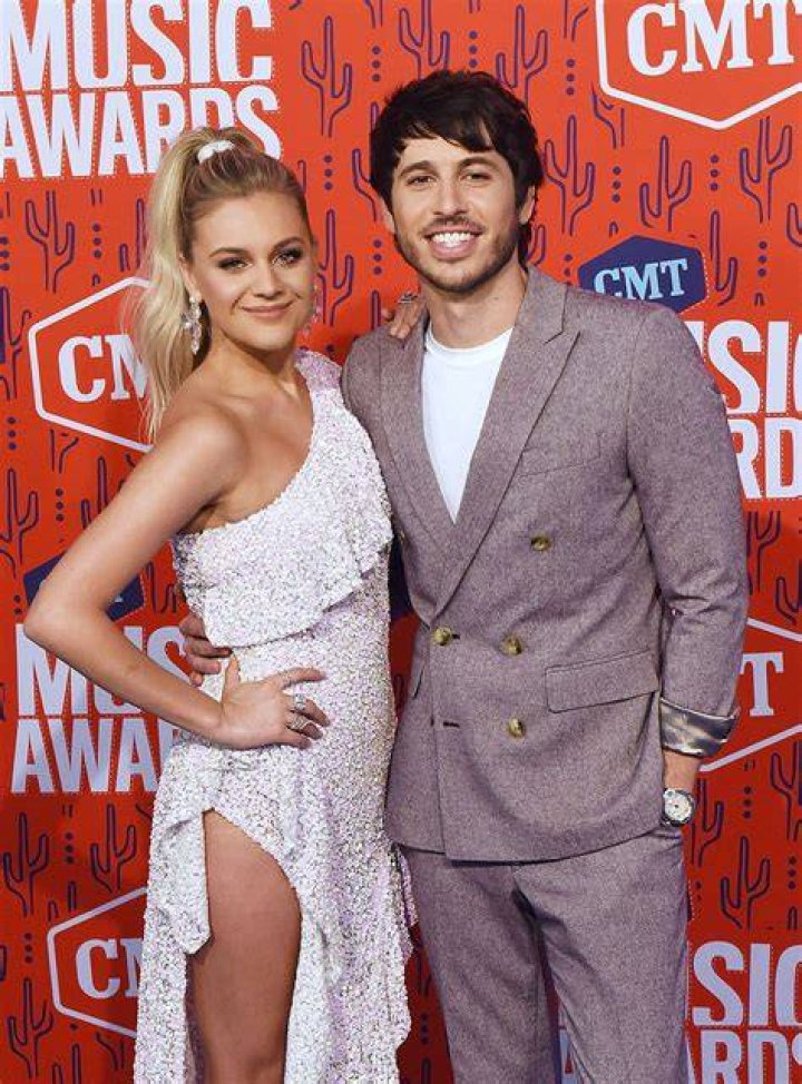 Morgan Evans and Kelsea Ballerini