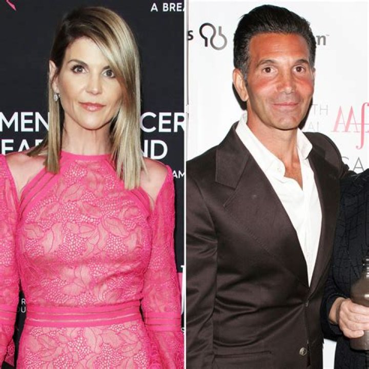 Mossimo Giannulli and Lori Loughlin