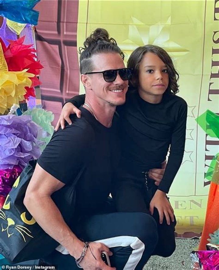 Naya & Josey Out For A Walk