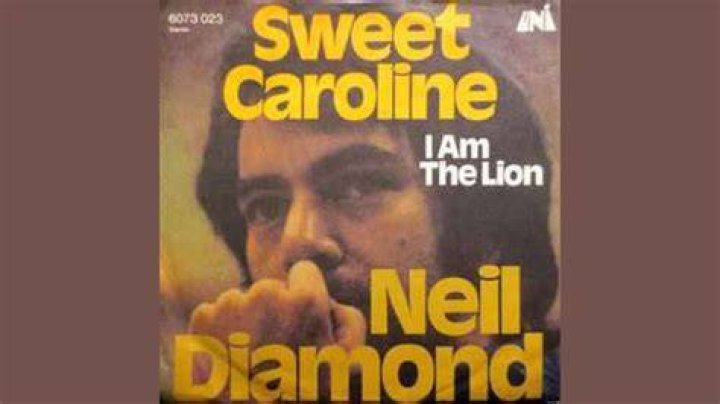Neil Diamond Sings ‘Sweet Caroline’ & Urges Fans To ‘Stay Safe’ Amid Self-Quarantine