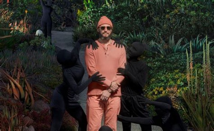 New Song With Bon Iver Frontman – Hollywood Life