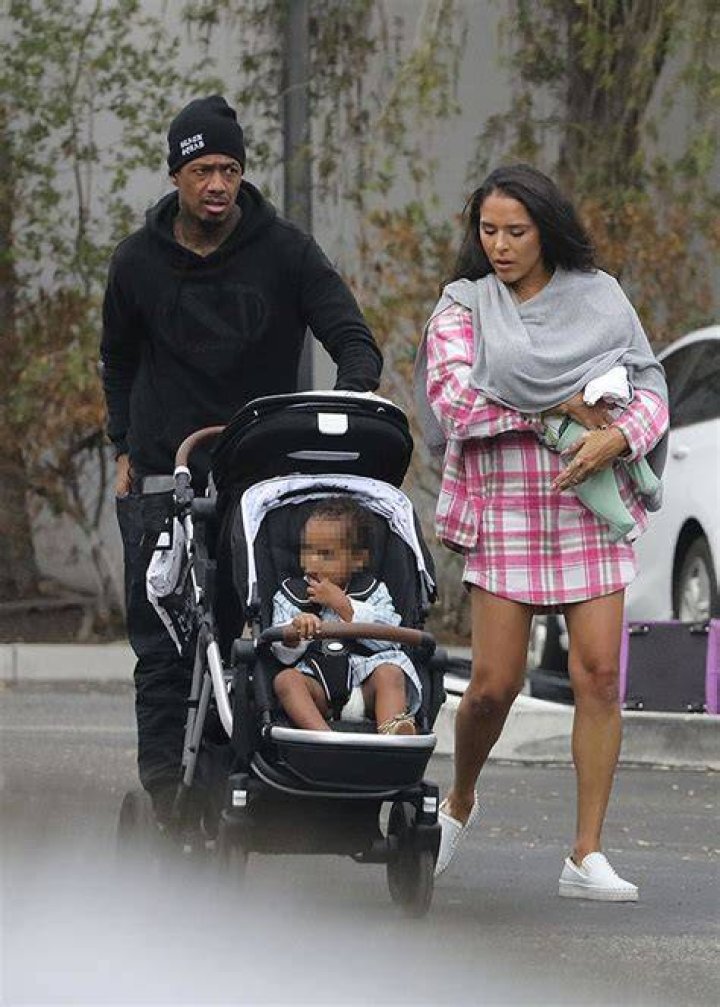 Nick Cannon, Brittany Bell Bring Baby Rise To Basketball Game: Photos – Hollywood Life