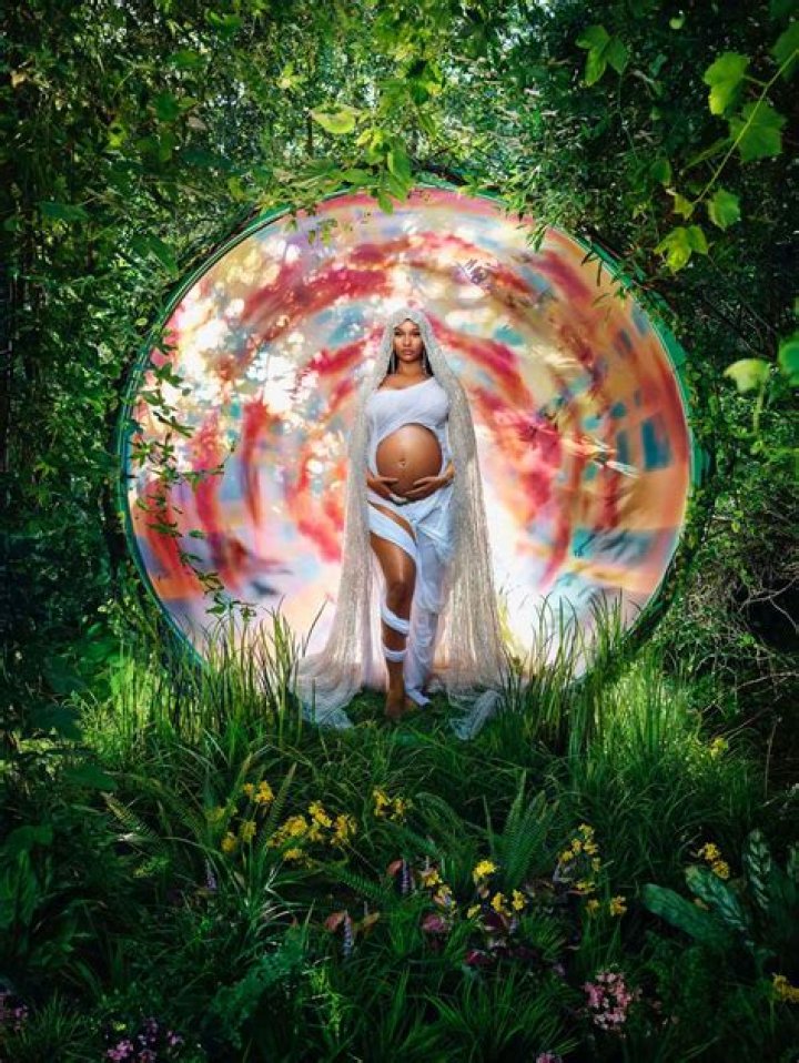 Nicki Minaj pregnancy announcement