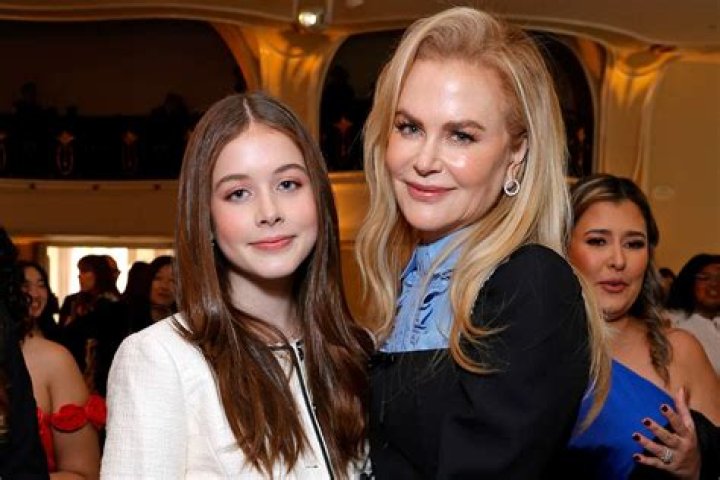 Nicole Kidman Dazzles For The Film Premiere