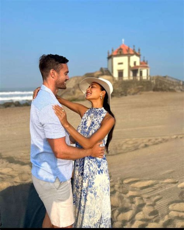 Nicole Scherzinger & Thom Evans Seen Together For 1st Time Since Reported Split On Vacation Together