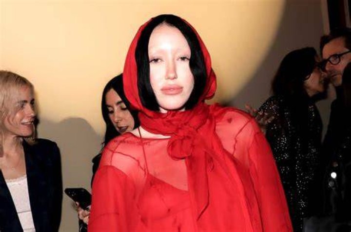 Noah Cyrus Hits Miami Beach In Peach Colored Bikini – Photos – Hollywood Life