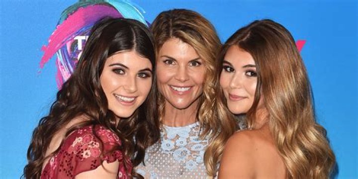 Olivia Jade Admits She Felt ‘Ashamed’ By Mom Lori Loughlin’s Arrest On ‘Red Table Talk: ‘We Messed Up’