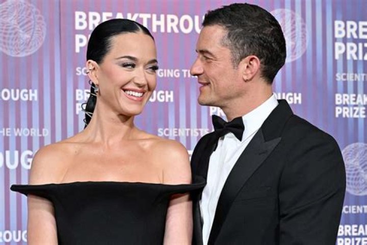 Orlando Bloom Races Home to Be With Pregnant Katy Perry For ‘Self Quarantine’ Amidst Coronavirus