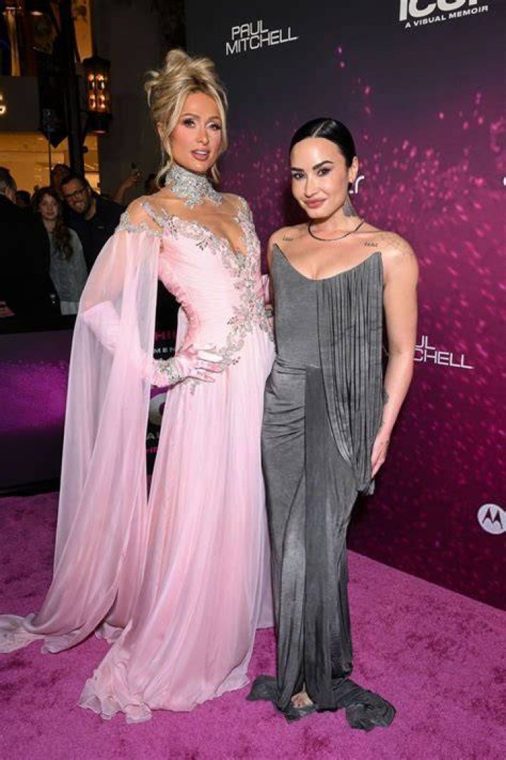 Paris Hilton and Demi Lovato