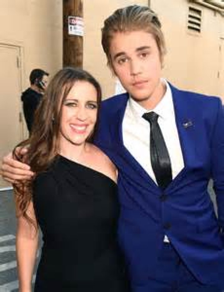 Pattie Mallette’s Love Advice To Justin’s On-Again, Off-Again GF – Hollywood Life