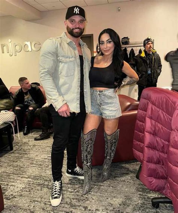 Pauly D And Angelina Pivarnick