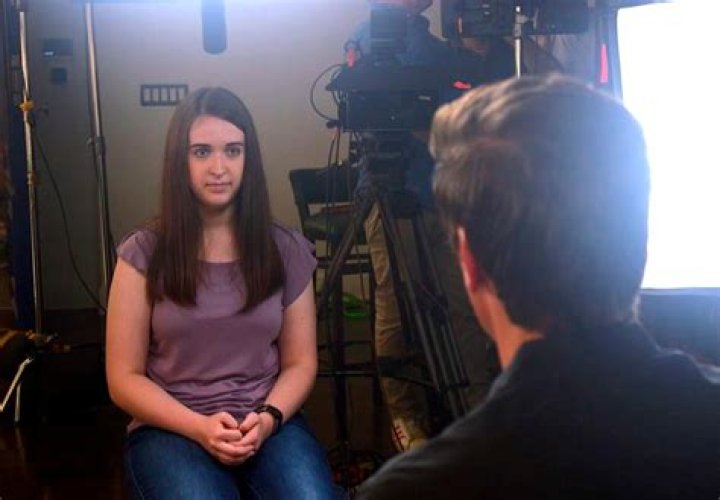 Payton Leutner Returns To School – Hollywood Life