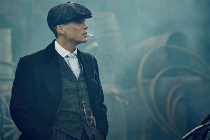 PEAKY BLINDERS, Cillian Murphy, (Season 1, 2013). &copy;Netflix/courtesy Everett Collection
