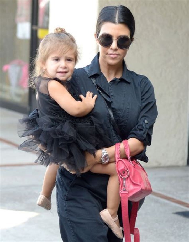 Penelope Disick With Kourtney Kardashian & Scott Disick – Photos – Hollywood Life