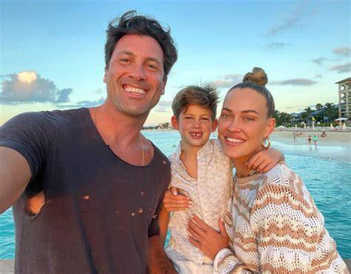 Peta Murgatroyd and Maksim Chmerkovskiy Peta Murgatroyd and Maksim Chmerkovskiy at Fifth Avenue, Manhattan, New York, USA - 11 Aug 2021
