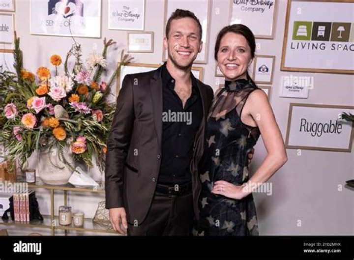 Phillip Phillips and wife Hannah Blackwell arrive at the 2017 CMT Artists of the Year at Schermerhorn Symphony Center, in Nashville, Tenn 2017 CMT Artist of the Year Award - Arrivals, Nashville, USA - 18 Oct 2017