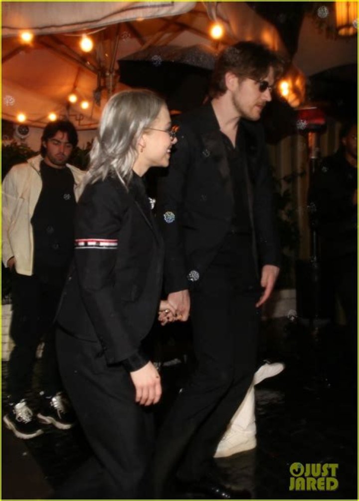 phoebe bridgers, bo burnham